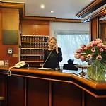 Hotel Ambassador Parkhotel 3*
