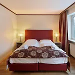Hotel Ambassador Parkhotel 3*