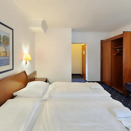 Ambassador Parkhotel Szálloda München
