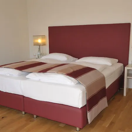 Ambassador Parkhotel Münih