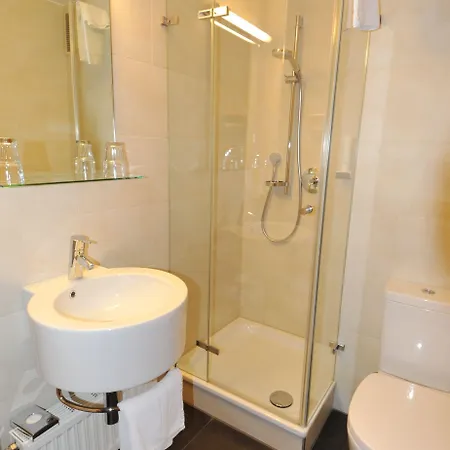 Ambassador Parkhotel 3*