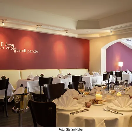 Ambassador Parkhotel Otel Münih