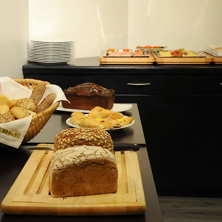 Ambassador Parkhotel Otel Münih