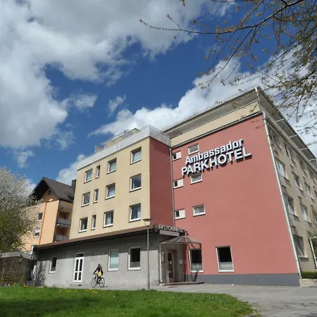 Ambassador Parkhotel 3*