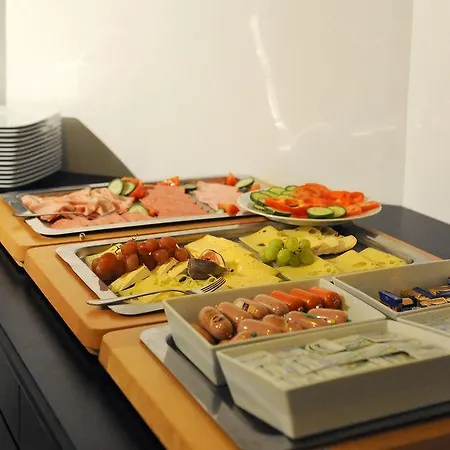 Ambassador Parkhotel Szálloda 3*