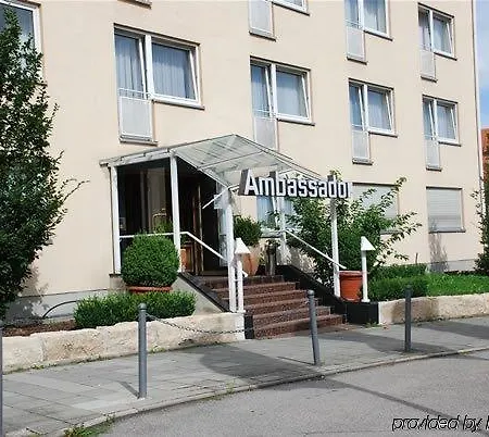 Ambassador Parkhotel 3* מינכן