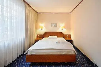 Ambassador Parkhotel Hotel München