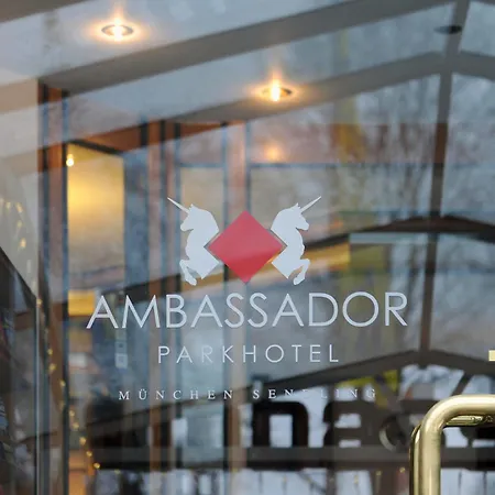 Ambassador Parkhotel 3* München