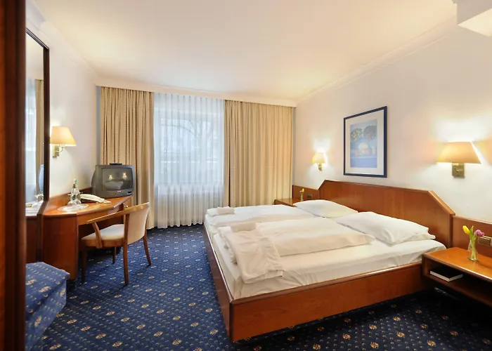 Ambassador Parkhotel