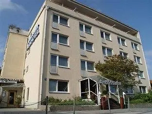 Ambassador Parkhotel 3*